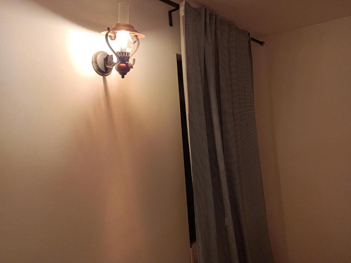 Lux Apartament In The Bubble Of Piata Romana Бухарест Екстер'єр фото